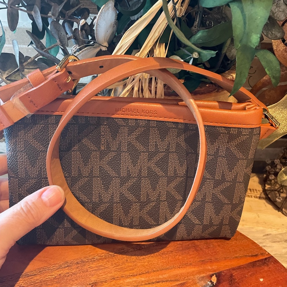Michael Kors Brown Monogram Crossbody Bag. New without tag.
